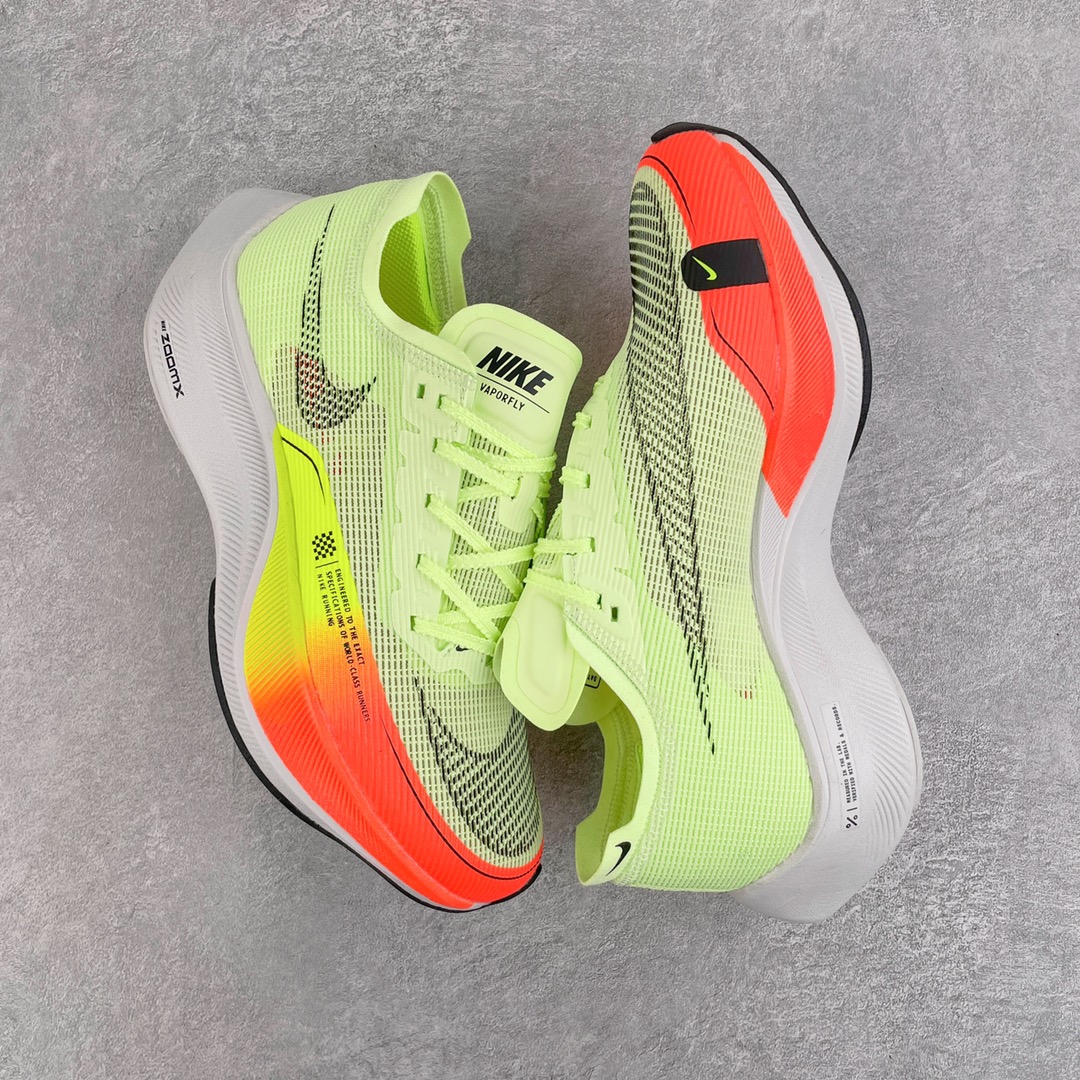 图片[3]-＃纯原福利 NK ZoomX Vaporfly Next% 马拉松一代跑鞋 鞋面使用了全新 Vaporweave 科技 这种类似蝉翼的材质相比 Flyknit 更加轻薄透气 非对称的鞋带系统和泡棉护垫的加入令舒适度更高 鞋头辅以超大的 Swoosh 点缀 再配上流线型外观设计 时尚感十足 尺码：36 36.5 37.5 38 38.5 39 40 40.5 41 42 42.5 43 44 44.5 45-选品中心
