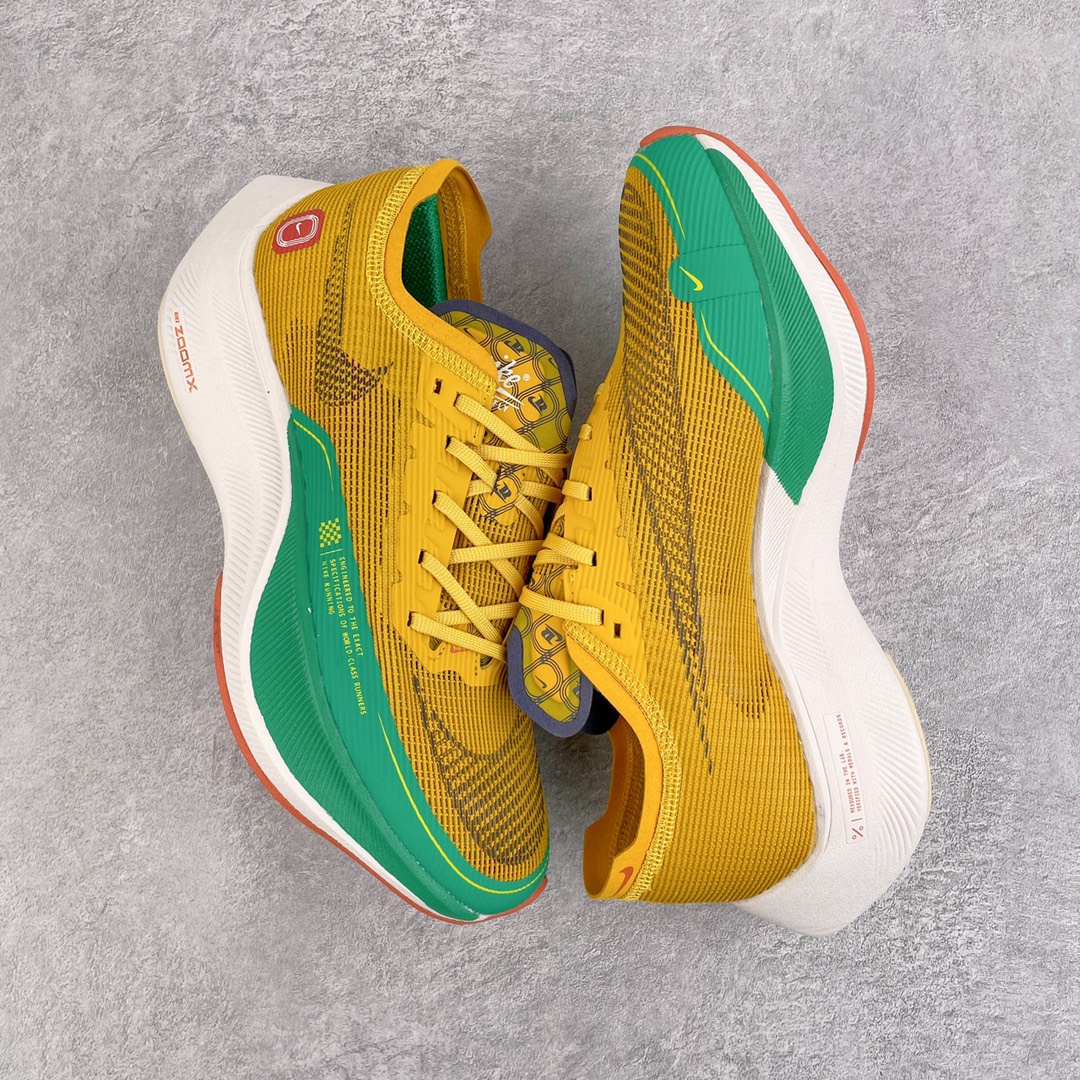 图片[3]-＃纯原福利 NK ZoomX Vaporfly Next% 马拉松一代跑鞋 鞋面使用了全新 Vaporweave 科技 这种类似蝉翼的材质相比 Flyknit 更加轻薄透气 非对称的鞋带系统和泡棉护垫的加入令舒适度更高 鞋头辅以超大的 Swoosh 点缀 再配上流线型外观设计 时尚感十足 尺码：36 36.5 37.5 38 38.5 39 40 40.5 41 42 42.5 43 44 44.5 45-选品中心