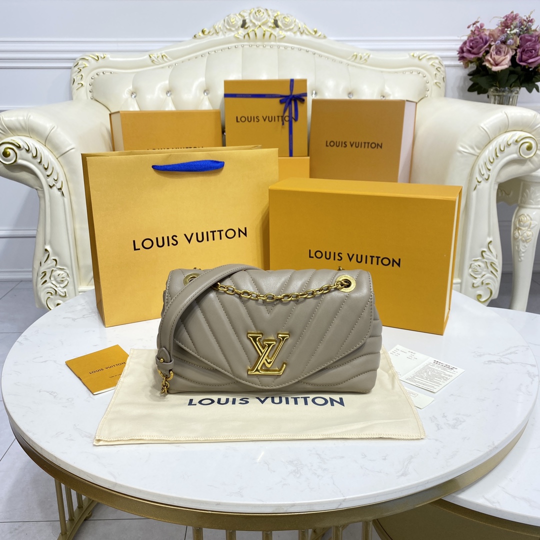 Louis Vuitton LV New Wave Handbags Crossbody & Shoulder Bags Black Gold Green Grey Red White Yellow Engraving Vintage Chains m58550