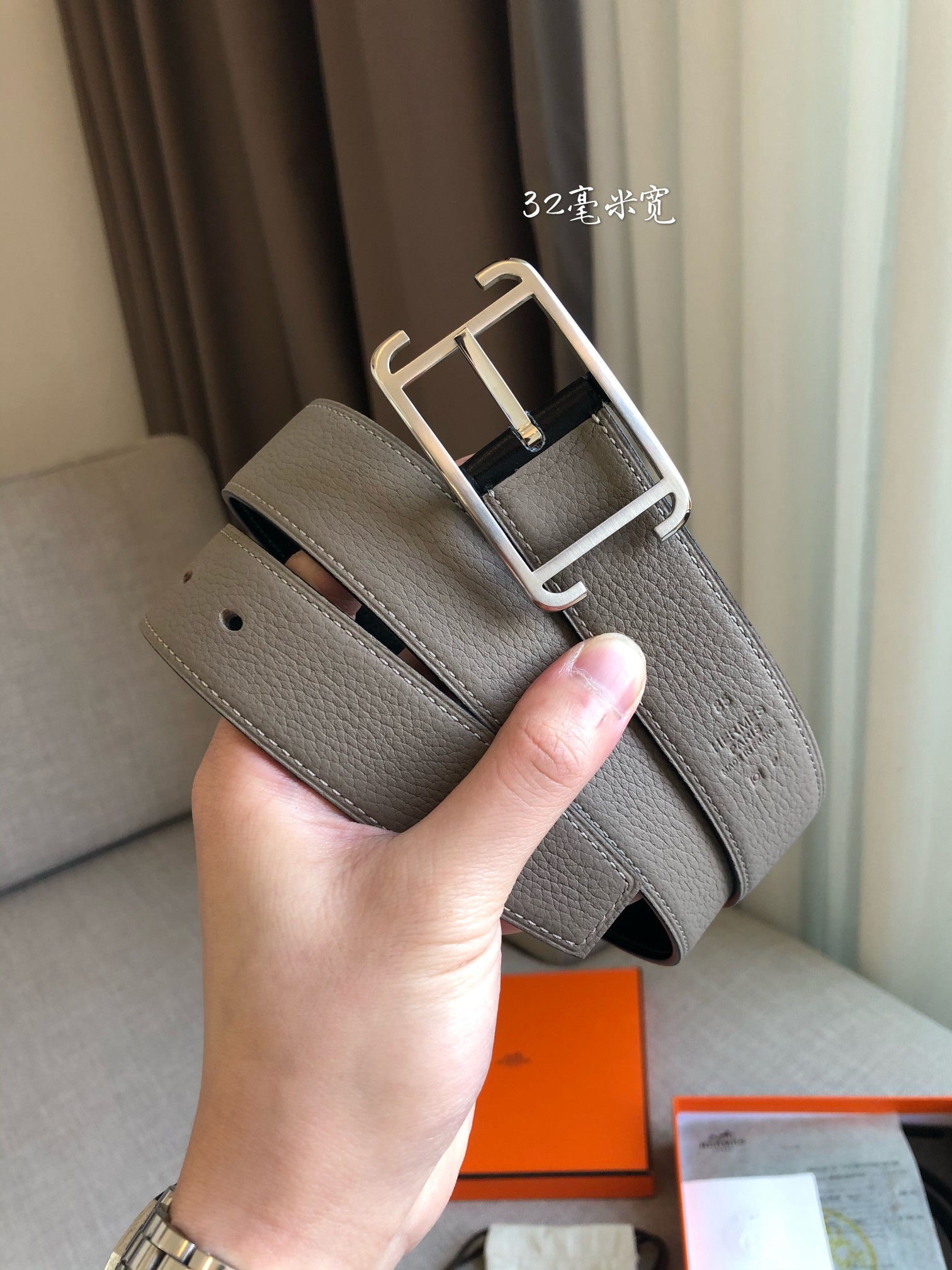 Hermes Society 32 Reversible Belt with Palladium Plated Buckle, Taupe 3 a1645807337866 2582