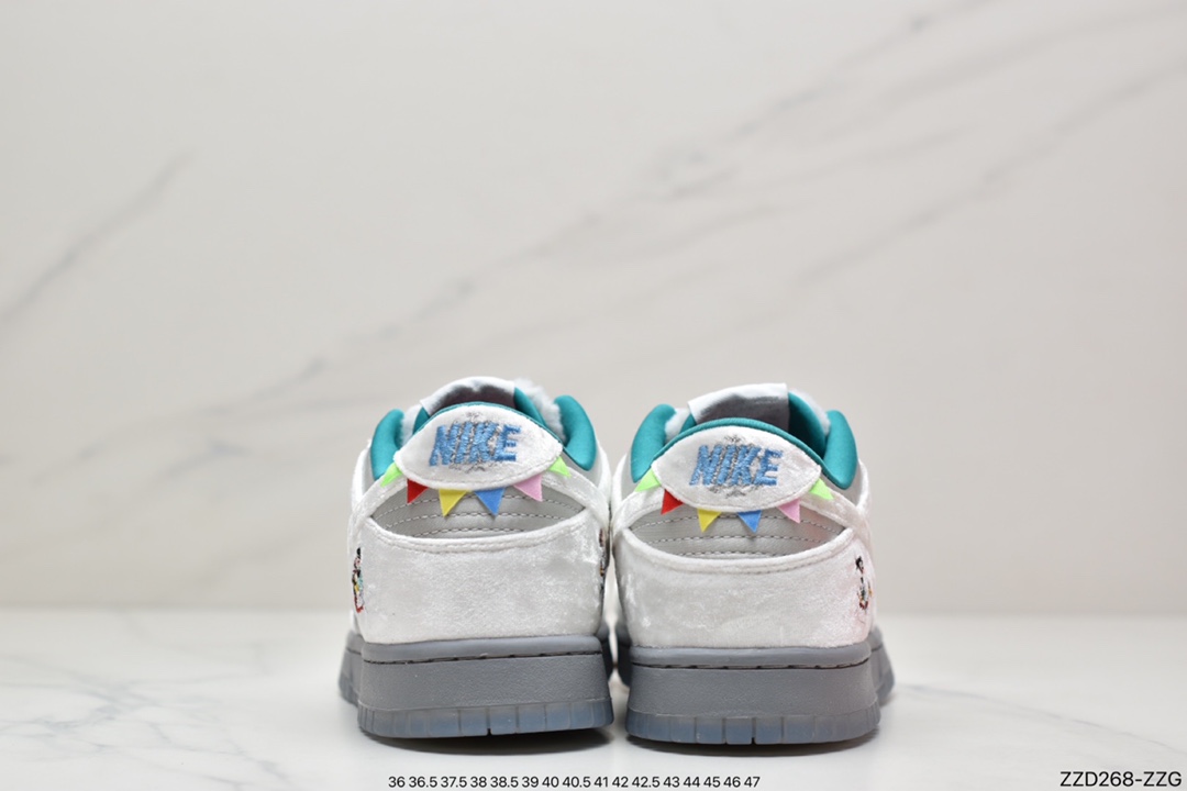 250 Nike SB Dunk Low”Ice”扣篮系列低帮经典百搭休闲运动板鞋“丝绒冬季仙境” DO2326-001