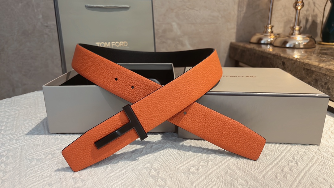 Mr. Tomford’s Unique T-Banded Class with Double Belts and Self-Expression (20 words) - 图片 8