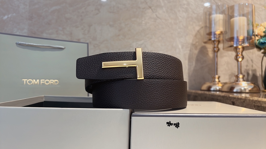 Mr. Tomford’s Unique T-Banded Class: Elegant, Expressive, Glamour-Free. - 图片 4
