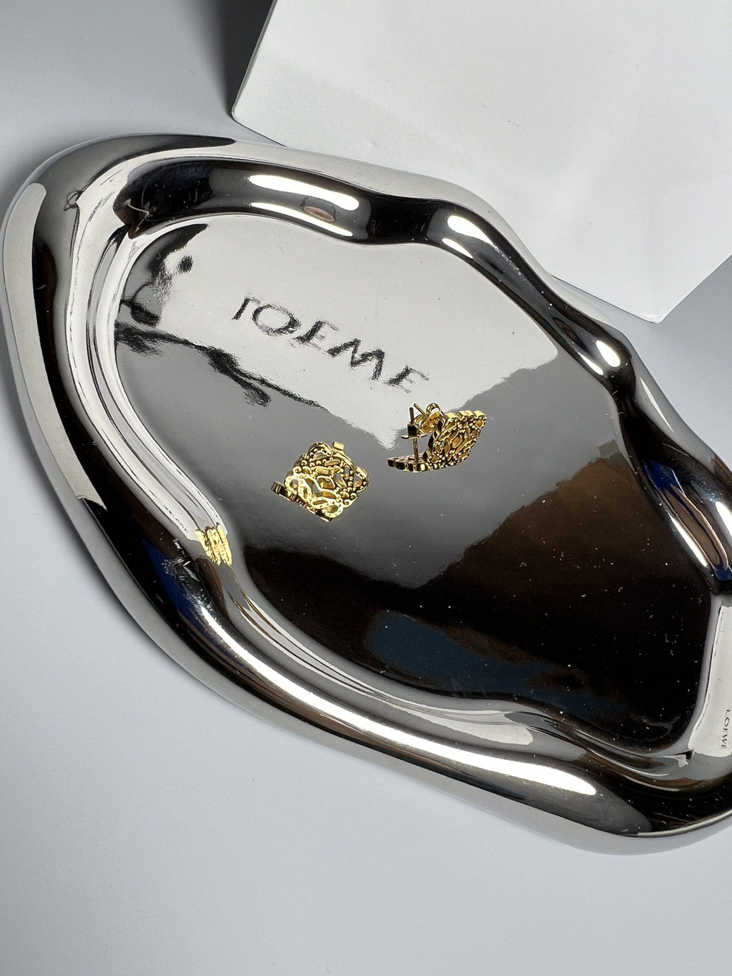 p250. Loewe’s classic design, simple atmosphere, elegance, brass 18k gold - 图片 4
