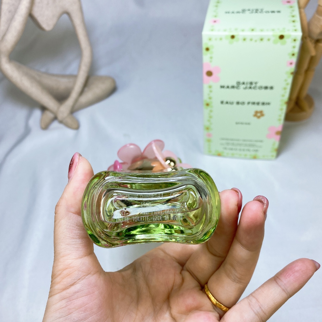 Daisy Marc Jacobs Eau So Fresh Spring Limited Edition - 75ml 3 i1645858405 1032 2