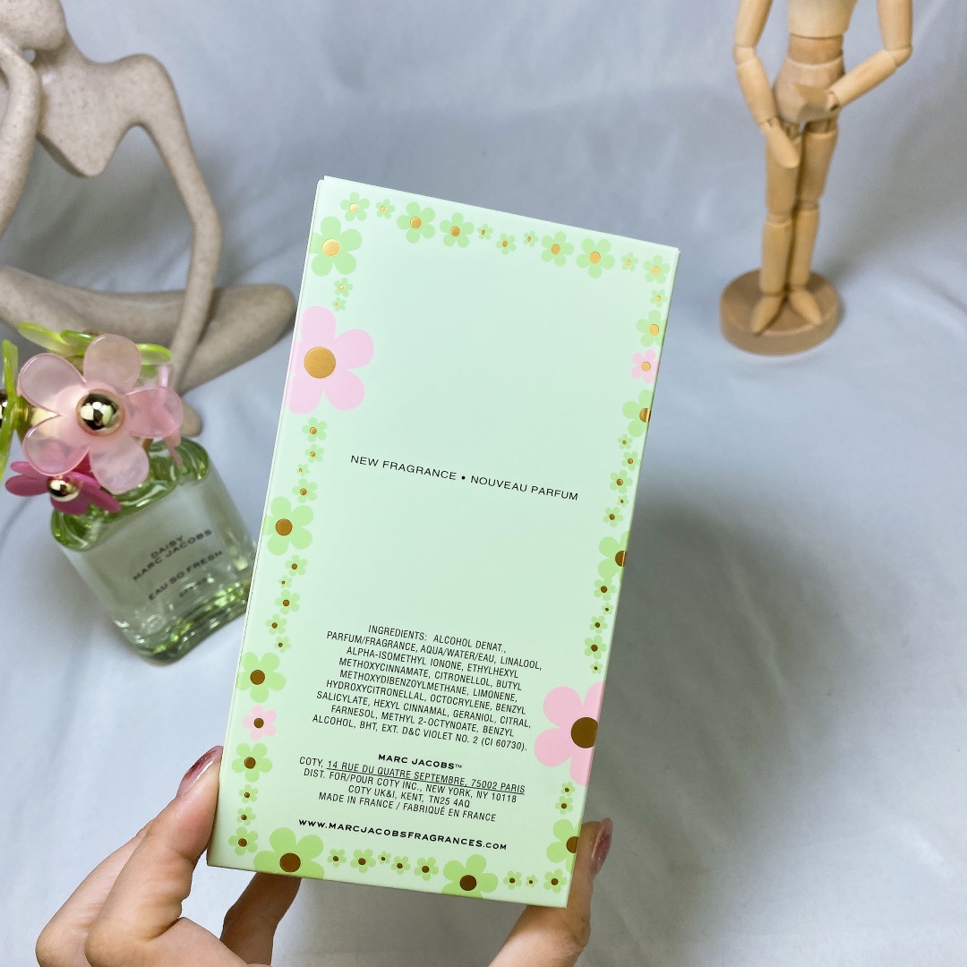 Daisy Marc Jacobs Eau So Fresh Spring Limited Edition - 75ml 8 i1645858405 2353 7