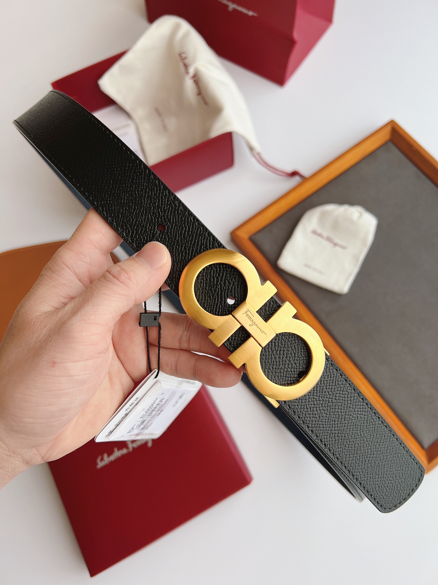 H5  Ferragamo 菲拉格慕 皮带