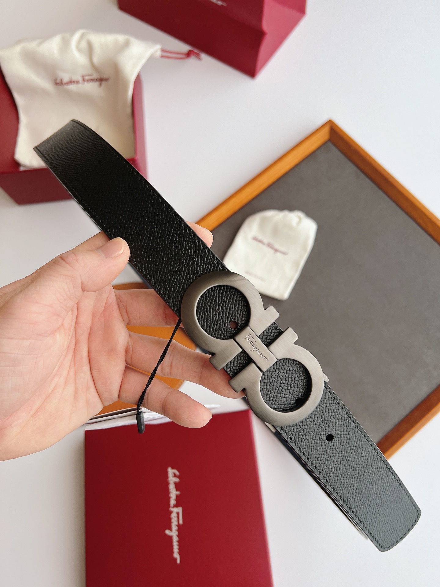 H5  Ferragamo 菲拉格慕 皮带