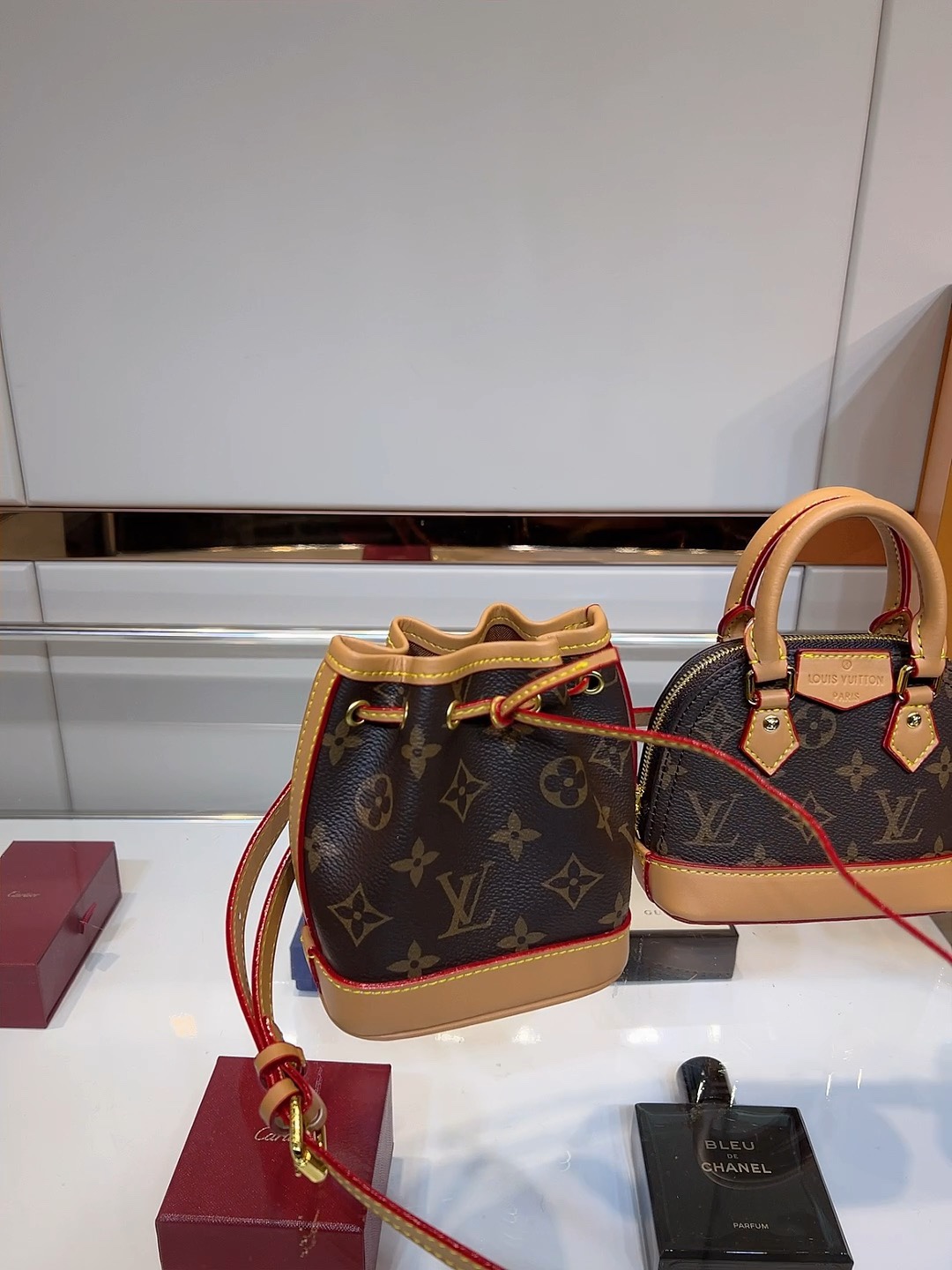 Yupoo Gucci Bags Watches Nike Clothing Jordan Yeezy Balenciaga Shoes
