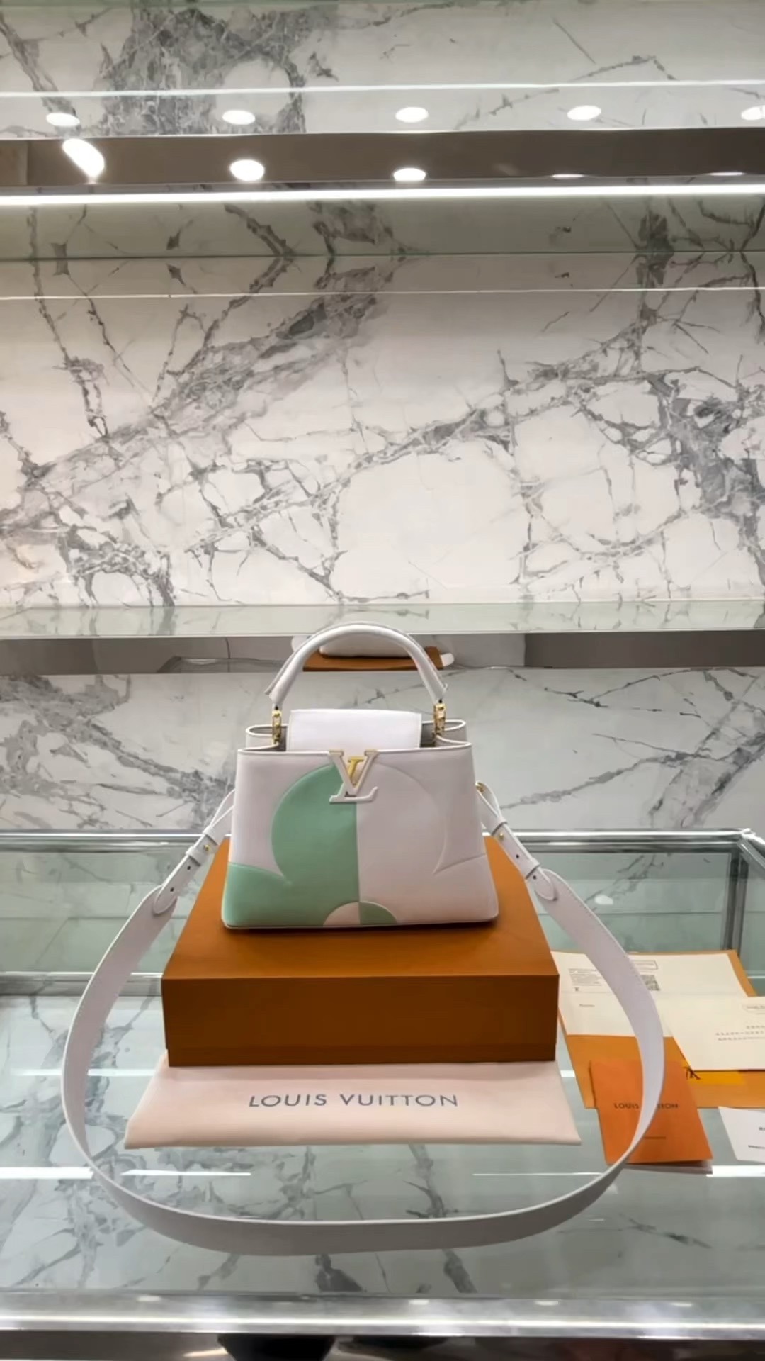 Yupoo Gucci Bags Watches Nike Clothing Jordan Yeezy Balenciaga Shoes
