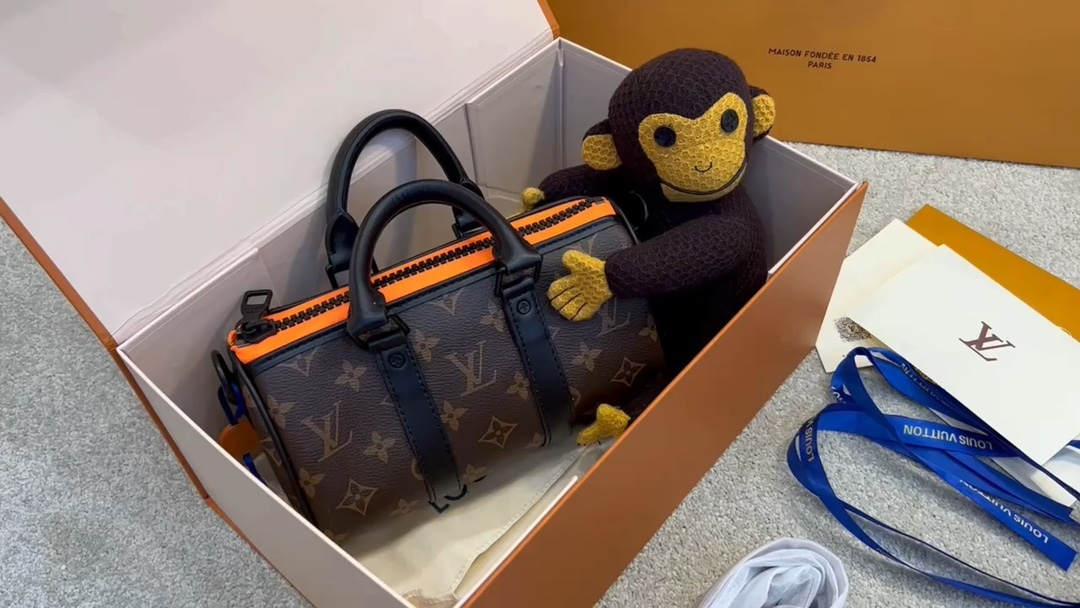 Yupoo Gucci Bags Watches Nike Clothing Jordan Yeezy Balenciaga Shoes
