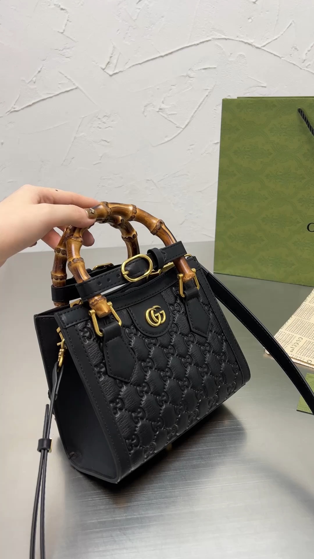 Yupoo Gucci Bags Watches Nike Clothing Jordan Yeezy Balenciaga Shoes
