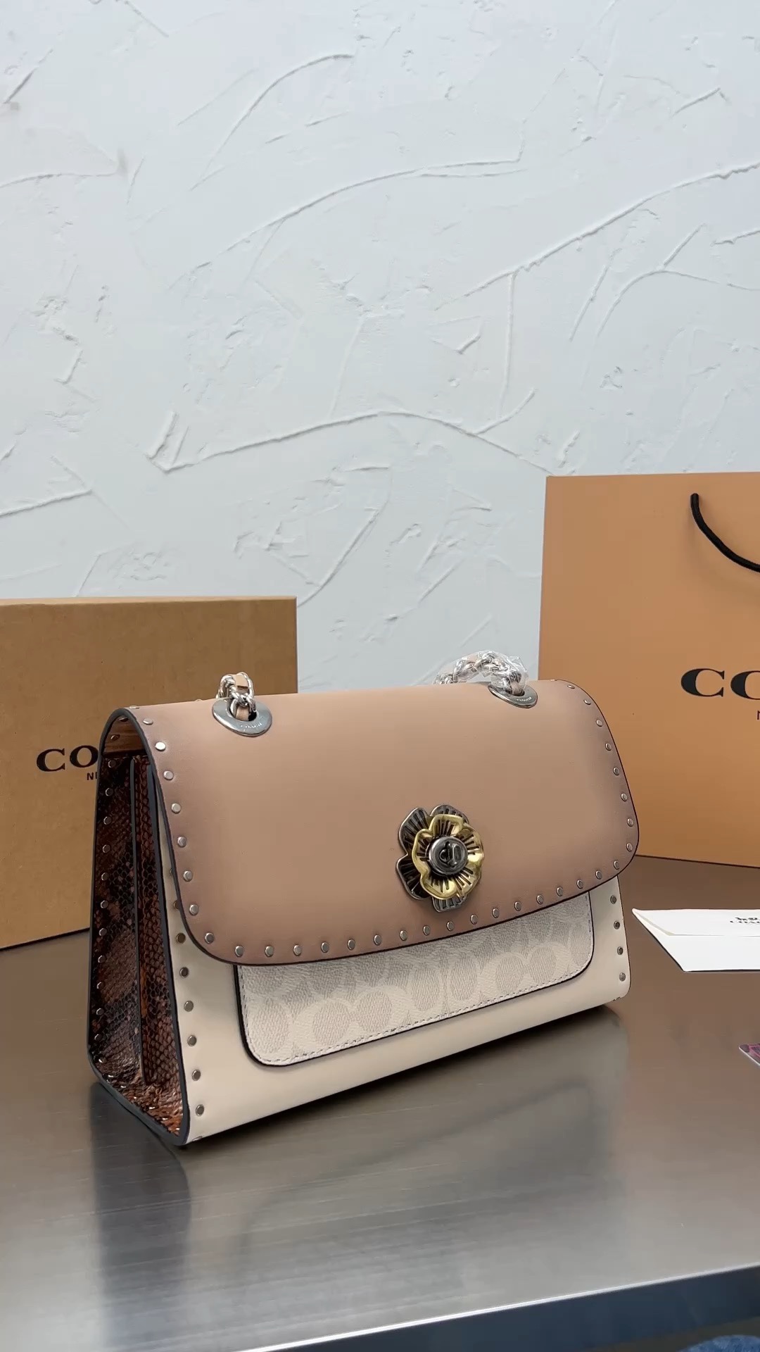 Yupoo Gucci Bags Watches Nike Clothing Jordan Yeezy Balenciaga Shoes
