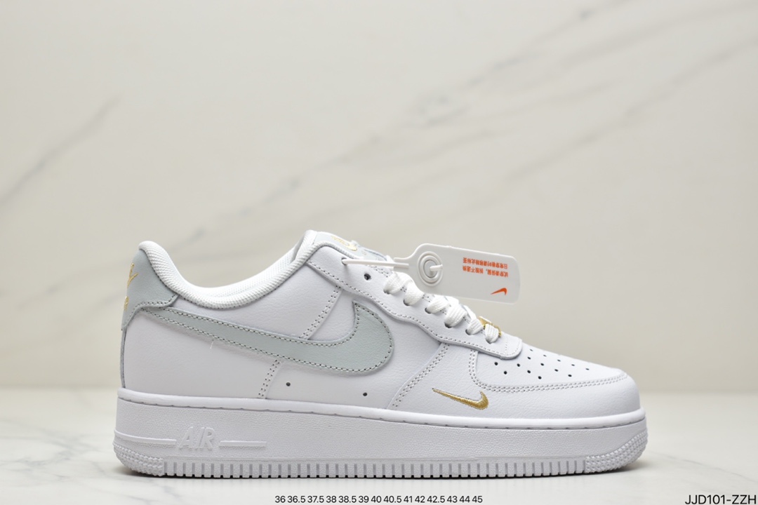 Air Force 1 Low original last original cardboard to create a pure air force version CZ0270-105