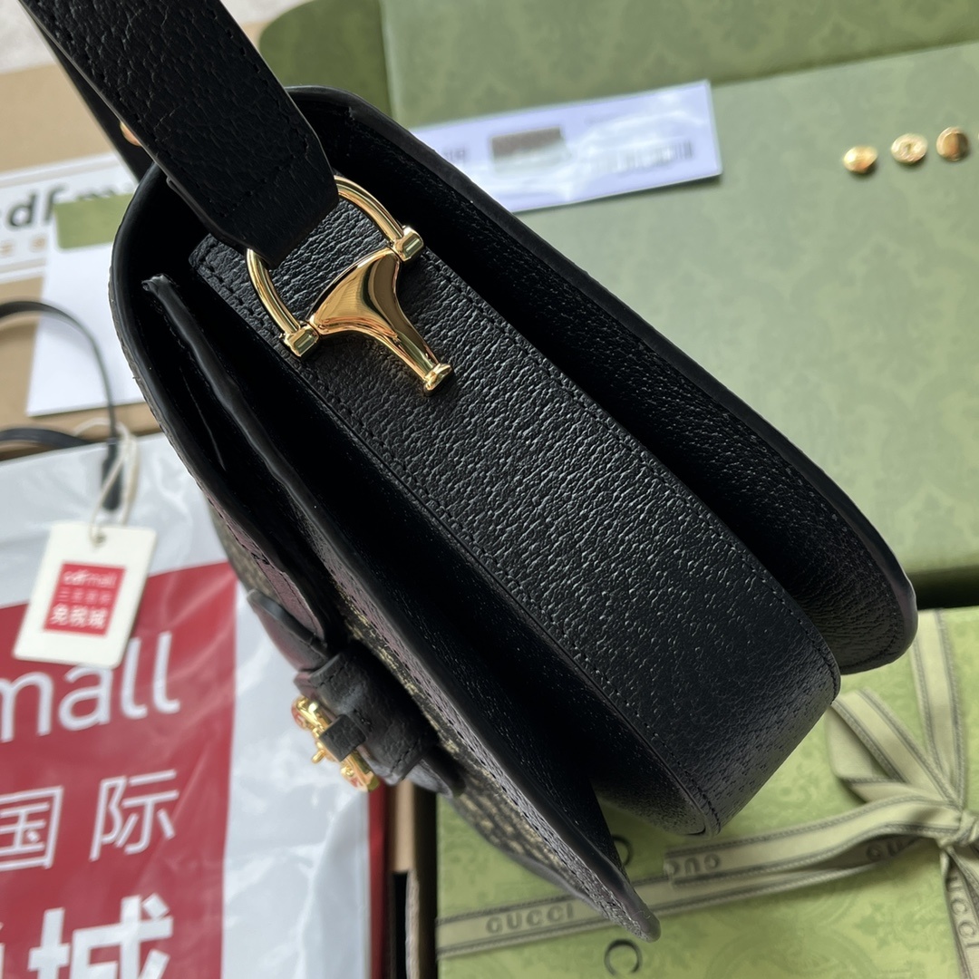 原厂皮配置全套包装三亚免税店礼袋Gucc”1955HorsebitBag!经典的马衔扣+Monogram