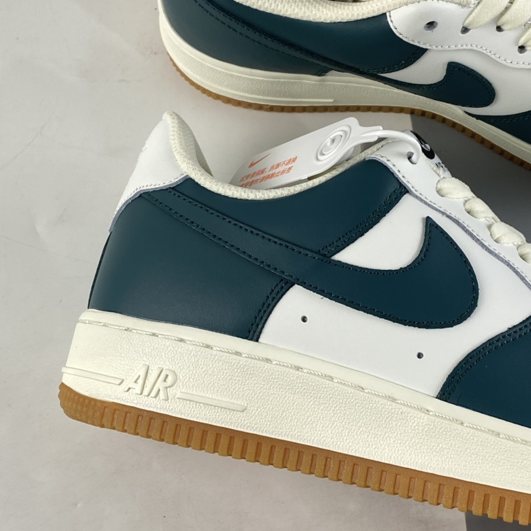 P220 NIKE Air Force 1’07 Low 米白墨绿 空军一号低帮休闲板鞋 AQ2312-306