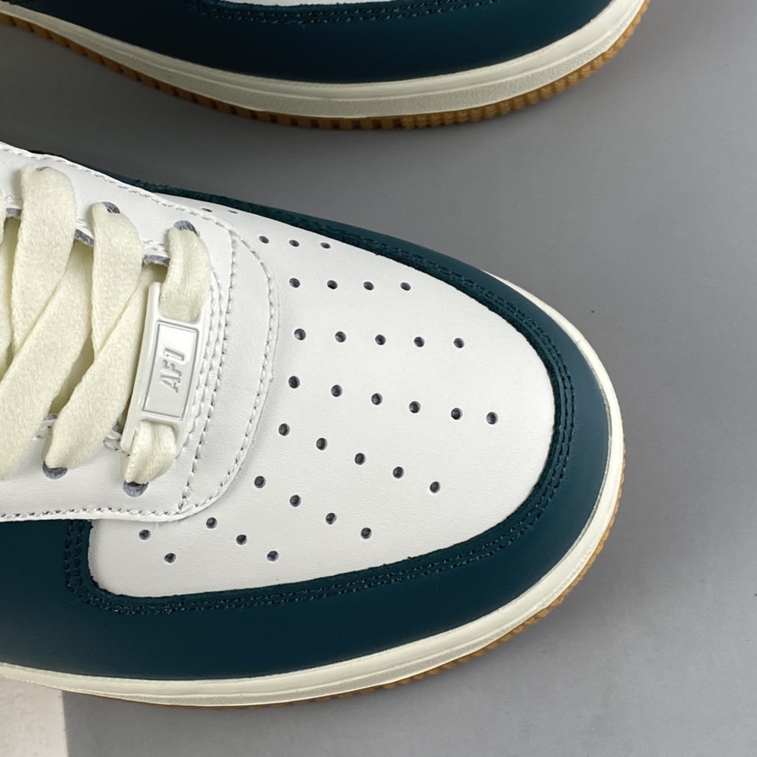 P220 NIKE Air Force 1’07 Low 米白墨绿 空军一号低帮休闲板鞋 AQ2312-306