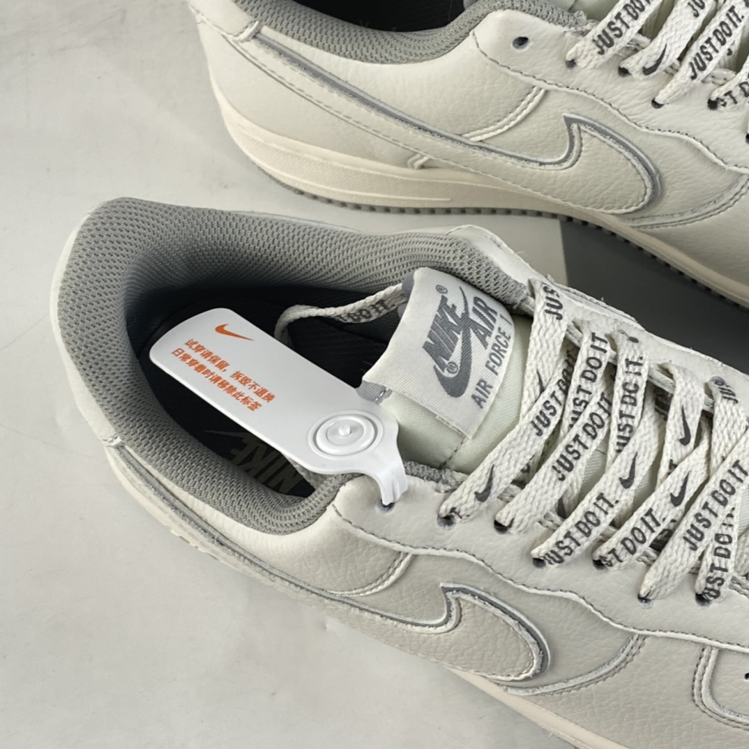 P260 Stussy x NIKE Air Force 1’07 Low 斯图西联名 空军一号米灰反光低帮休闲板鞋 UN1815-802