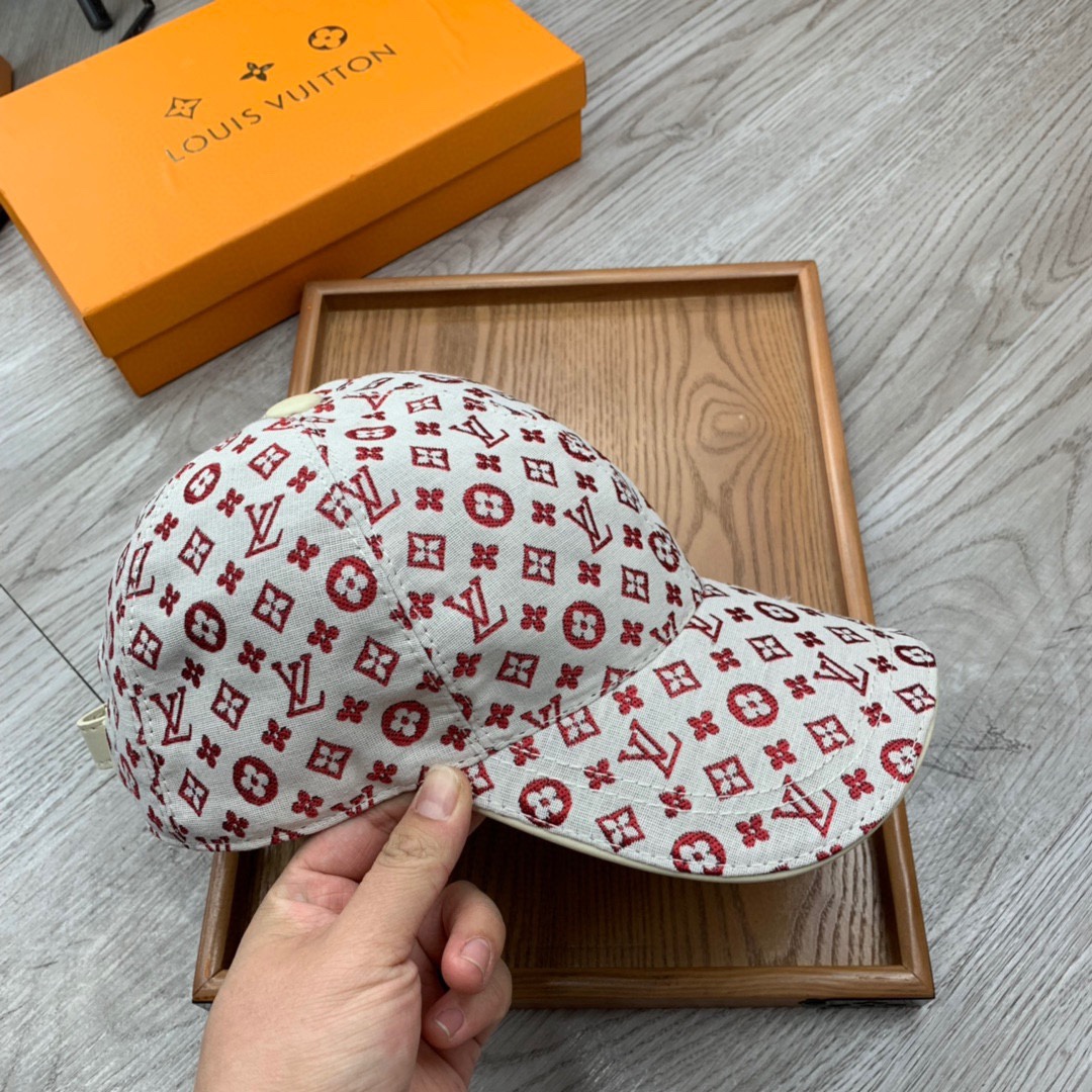 High-End Fashion Hats: Crafted with Care and Quality Materials - 图片 4