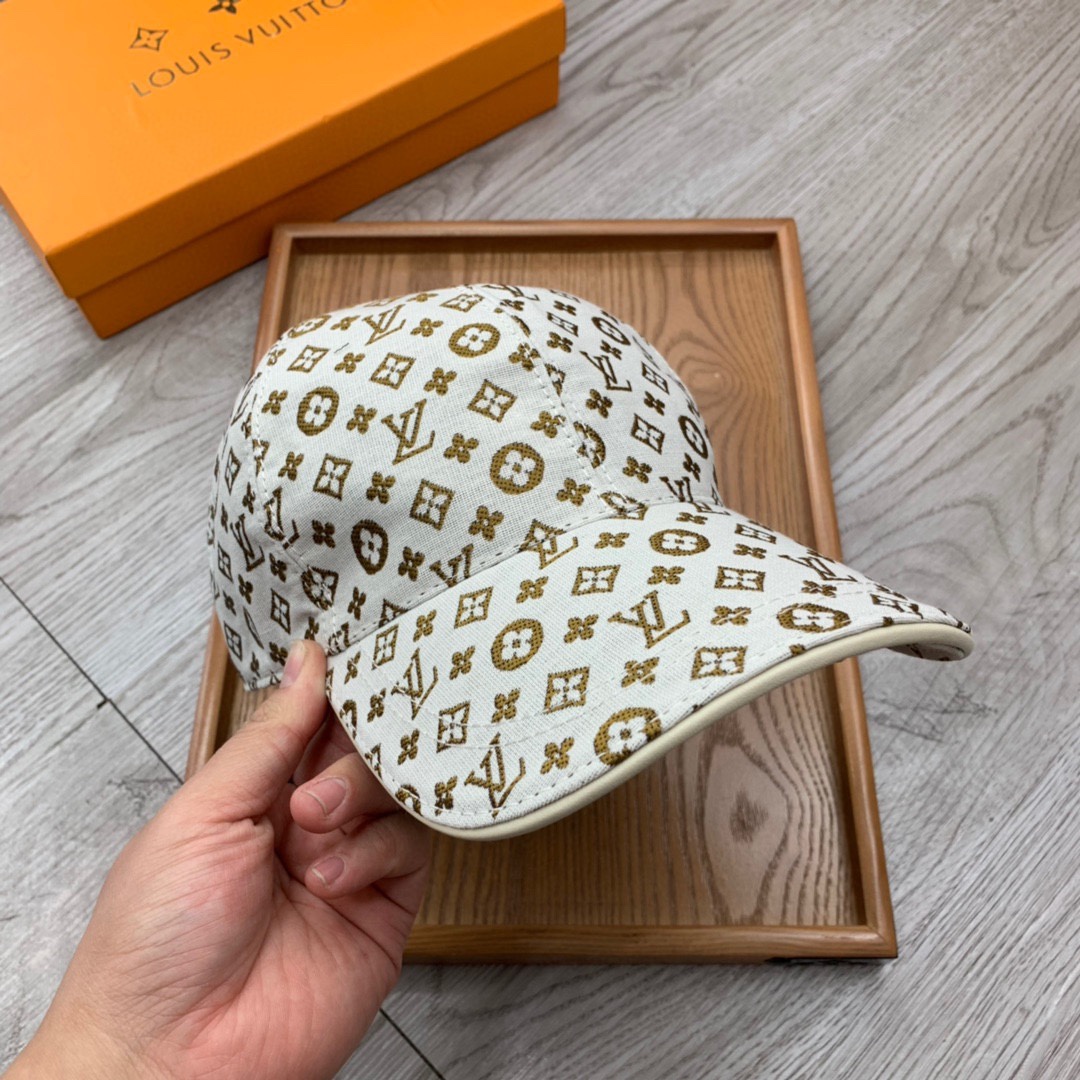 High-End Fashion Hats: Handcrafted with Care and Quality Materials - 图片 4