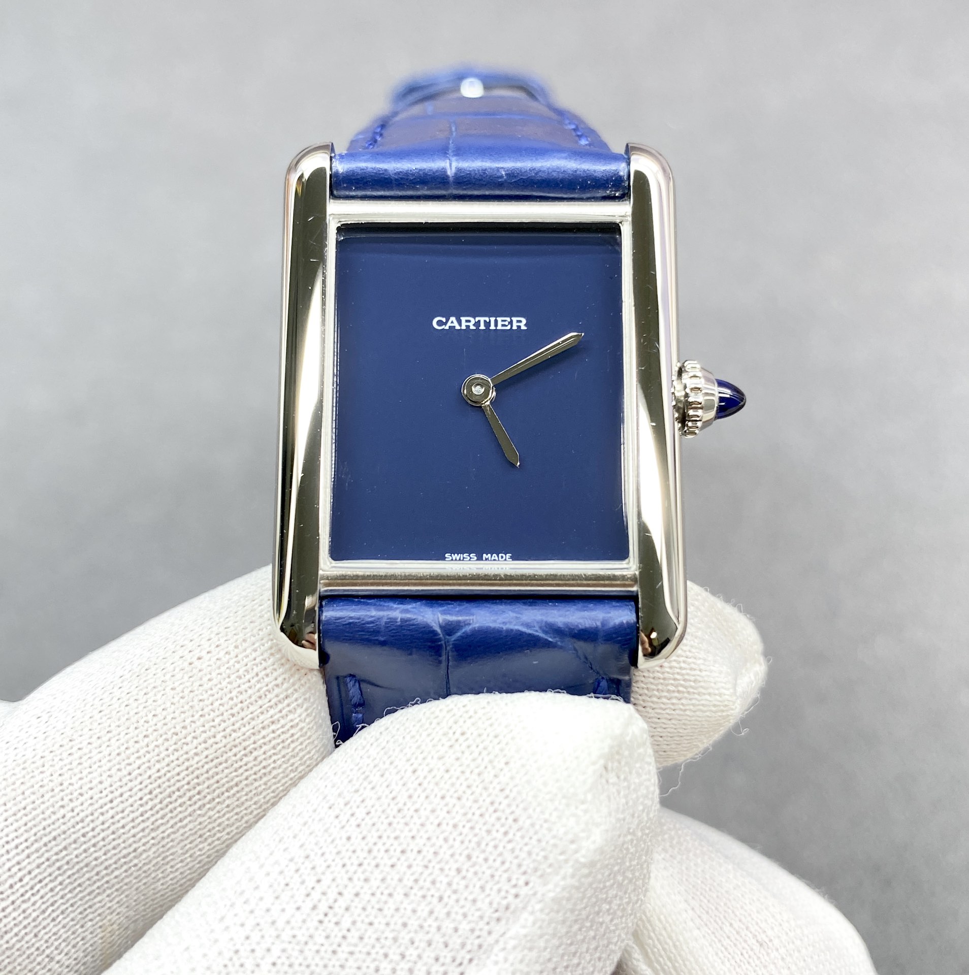 NO:148118,All accessories of Cartier Tank TANK MUST de Cartier (medium size 33.7*25.5mm) can be used in the original!  Especially for the crown making, the iconic crown is 