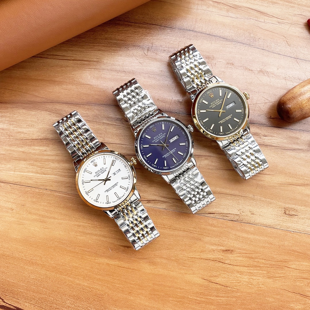 上手效果极佳 销量冠军 简约精致热卖 最新： 劳力士 Rolex 精品推荐三针新品 类型：精品男士腕表 材质：真牛皮/316精钢表带 机芯：高端全自动机械机芯 镜面：矿物质强化玻璃更高清 品味高雅 浩瀚大气 匠心独运 腕间瑰宝 纯自然光拍摄 零P图 尺寸：直径41mm厚12mm