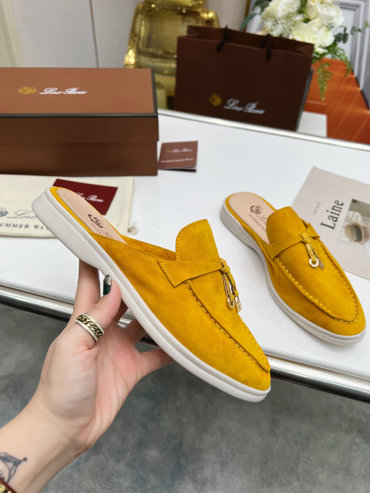 . Loro Piana * nivel superior auténtico comprar réplica original 1:1 fue fundada en solitario el 24 