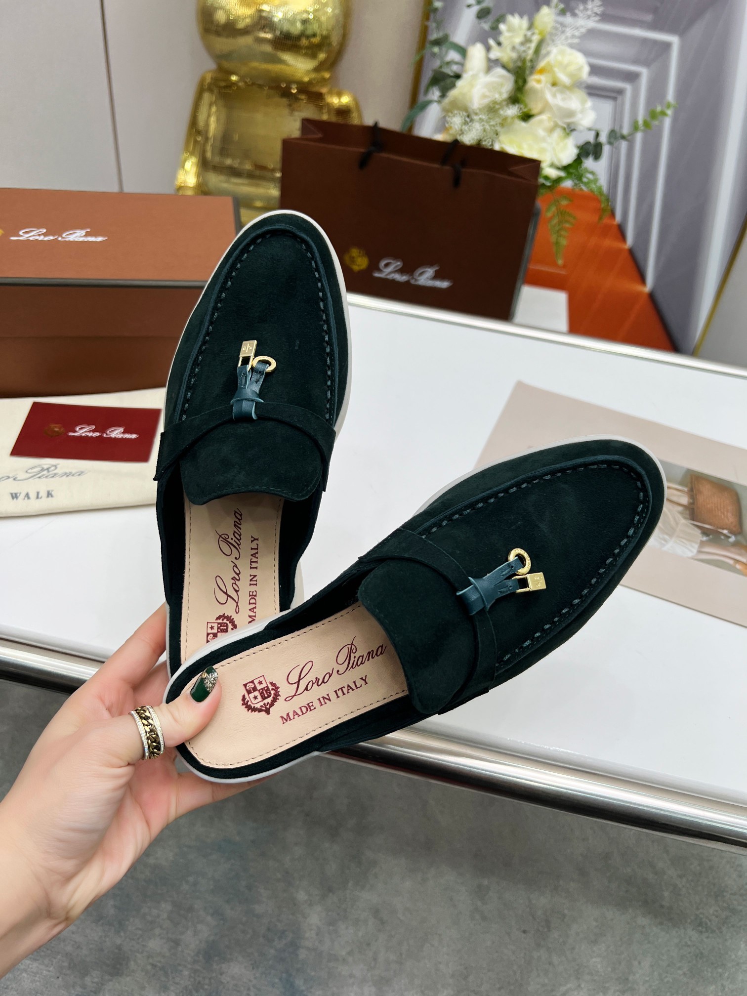 . Loro Piana * nivel superior auténtico comprar réplica original 1:1 fue fundada en solitario el 24 