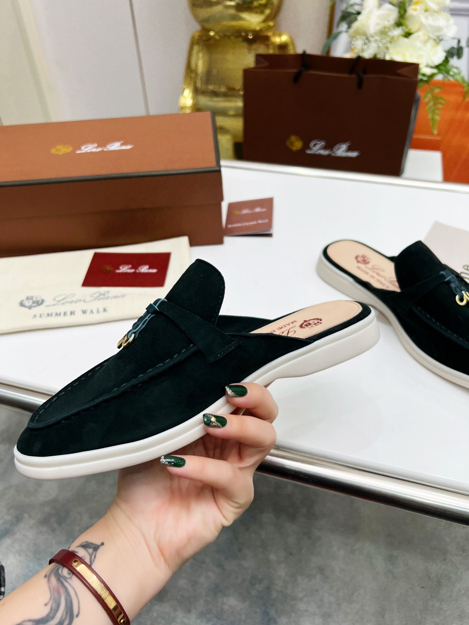 . Loro Piana * nivel superior auténtico comprar réplica original 1:1 fue fundada en solitario el 24 