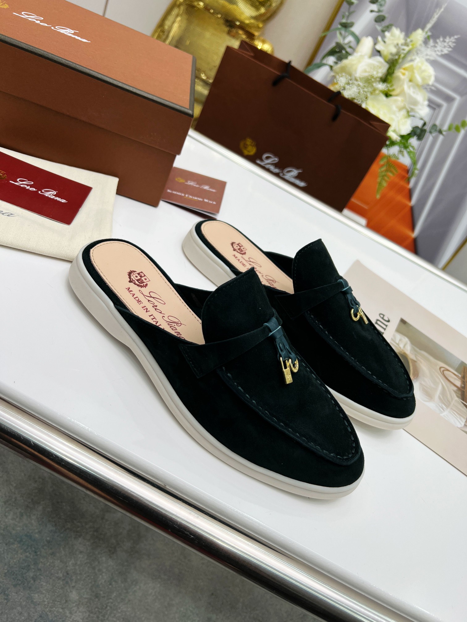 . Loro Piana * nivel superior auténtico comprar réplica original 1:1 fue fundada en solitario el 24 