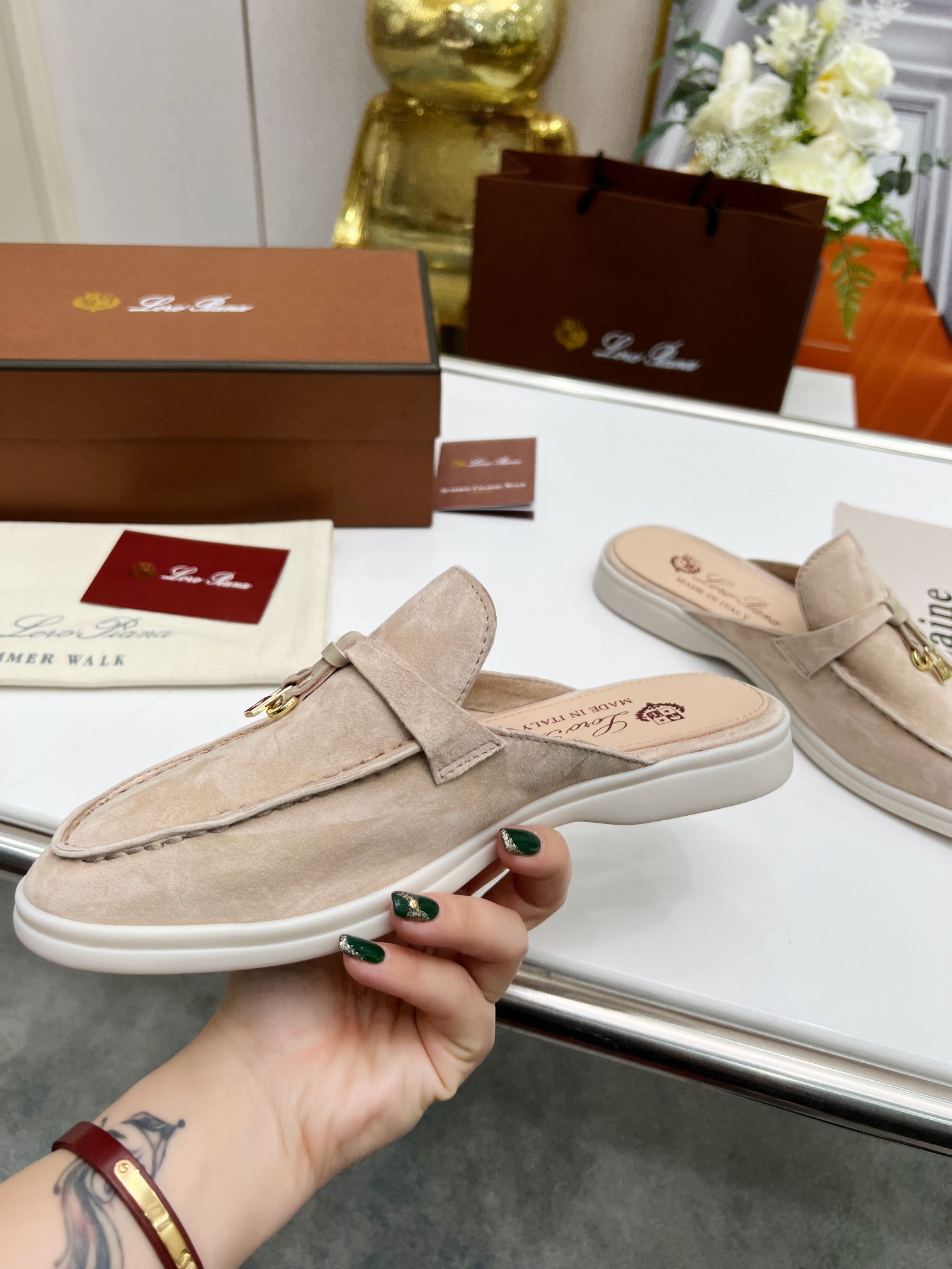 . Loro Piana * nivel superior auténtico comprar réplica original 1:1 fue fundada en solitario el 24 