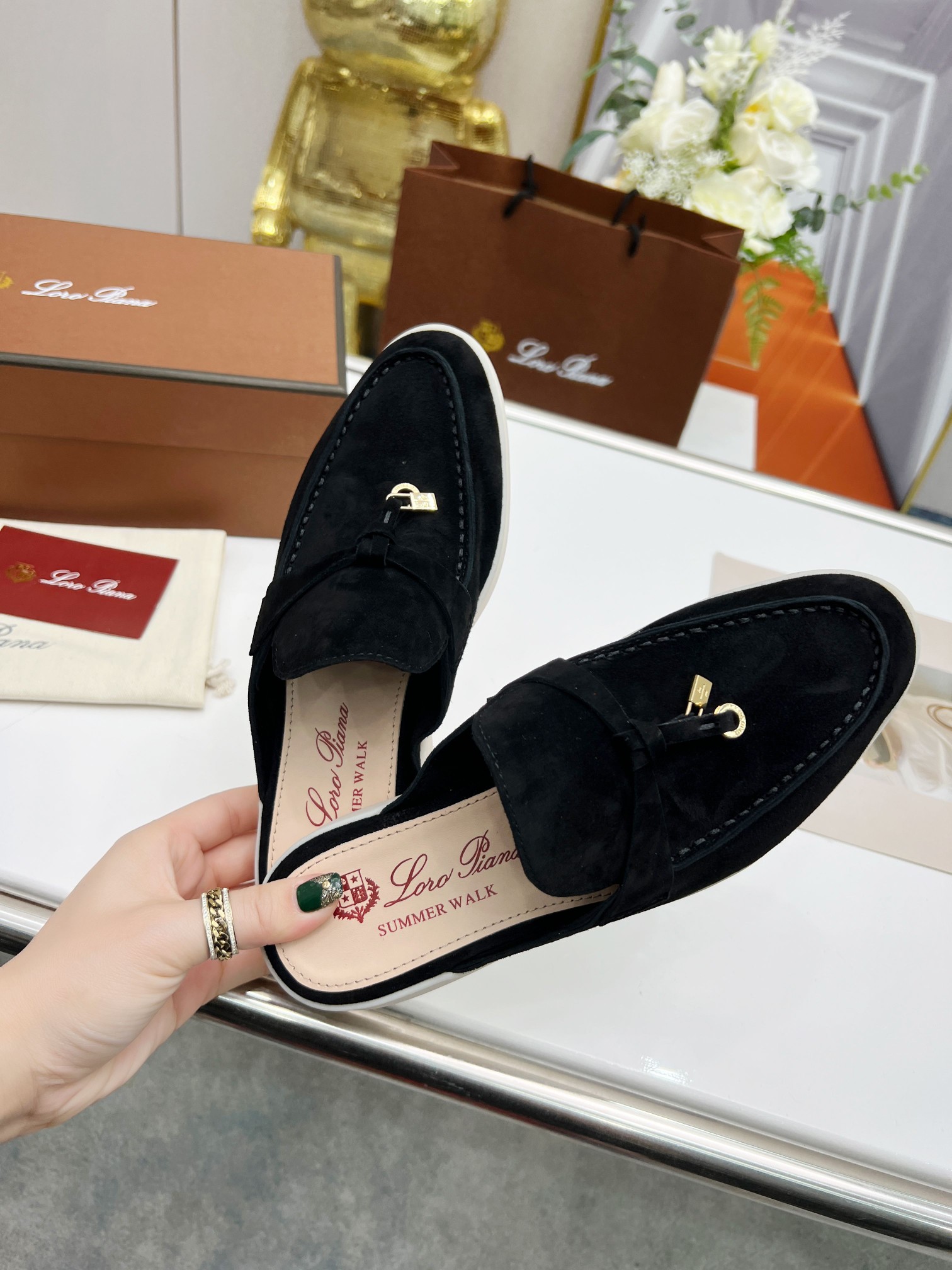 . Loro Piana * nivel superior auténtico comprar réplica original 1:1 fue fundada en solitario el 24 