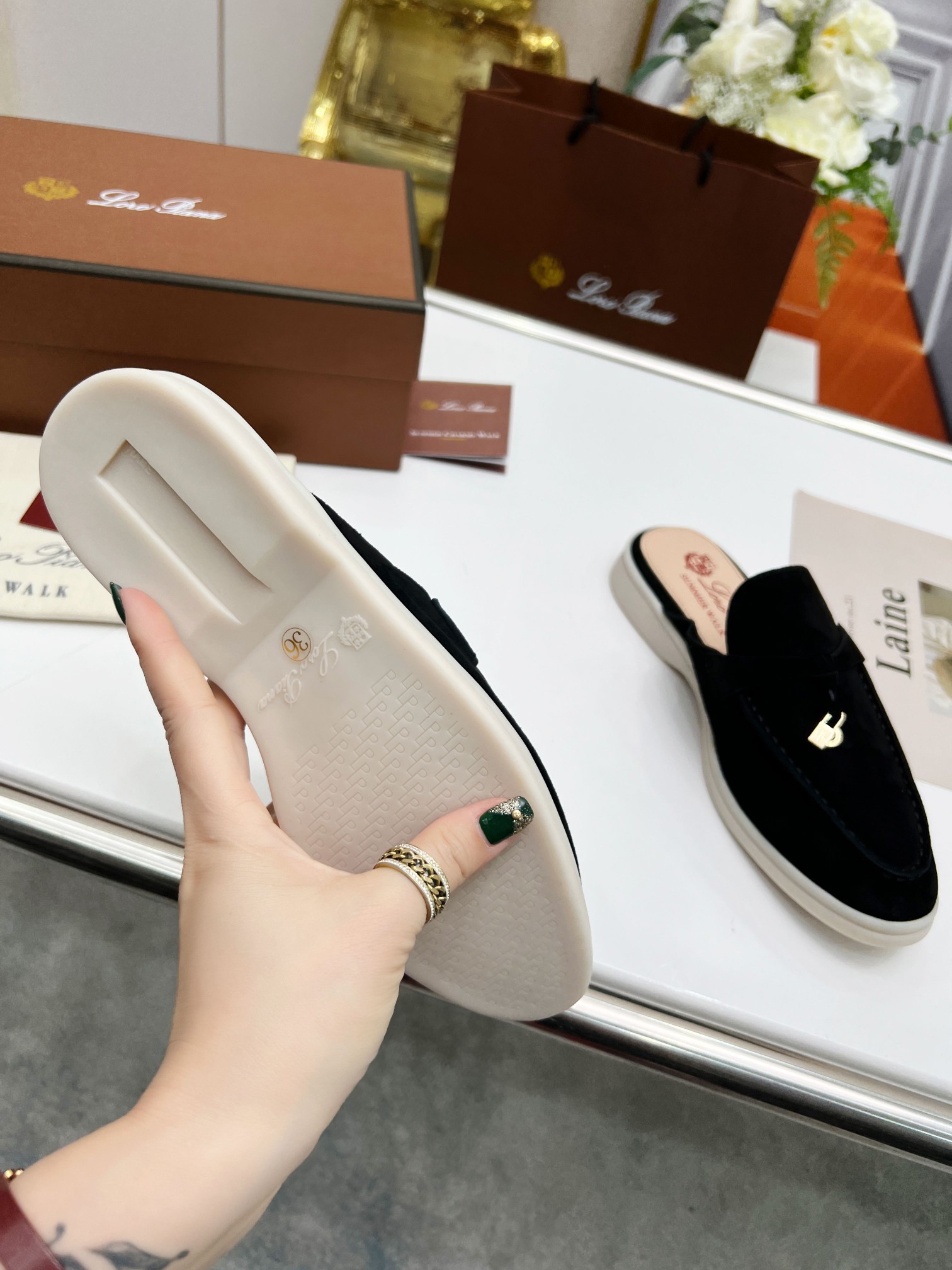 . Loro Piana * nivel superior auténtico comprar réplica original 1:1 fue fundada en solitario el 24 