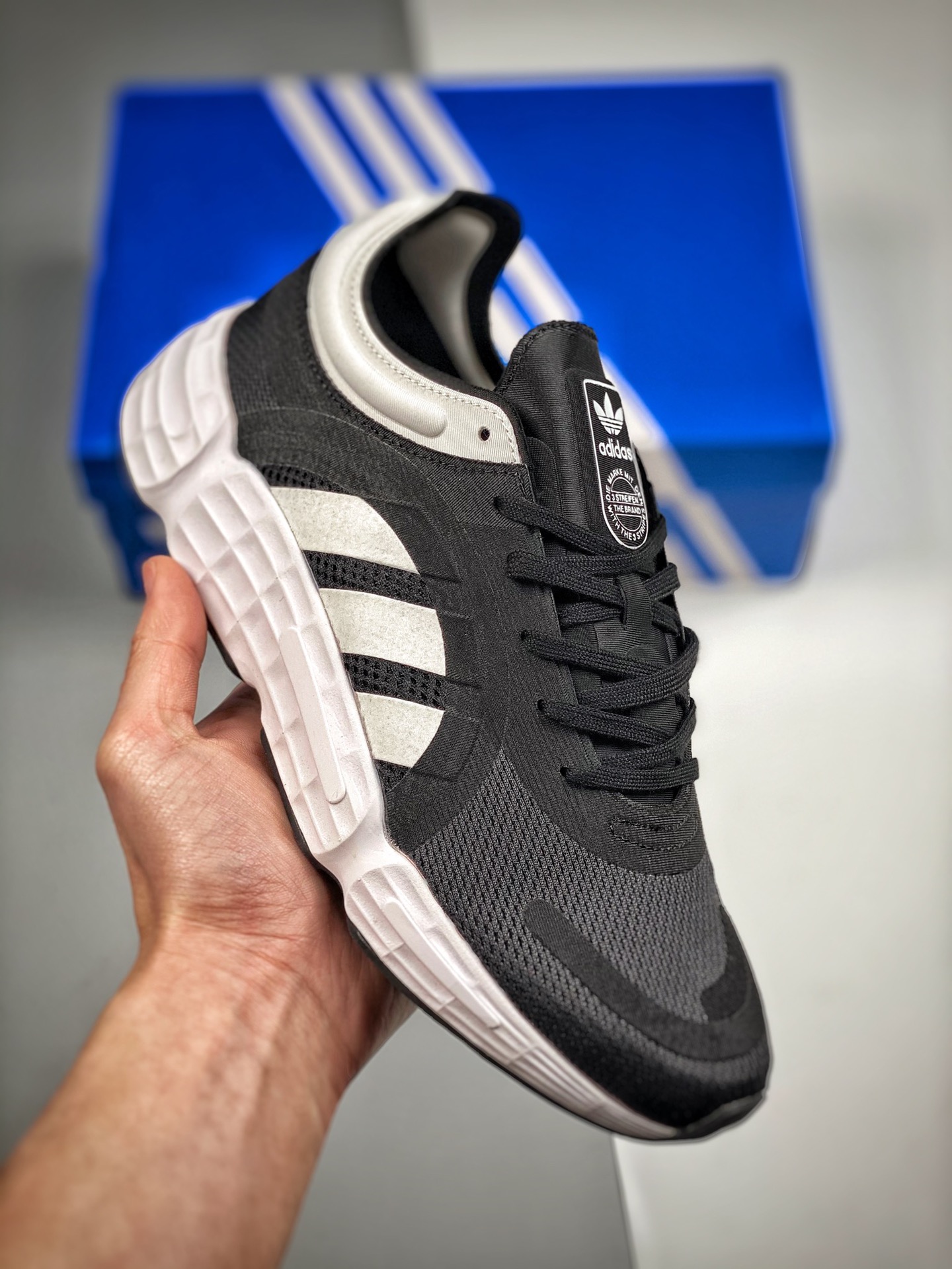 阿迪达斯/Adidas SONKEI 复古网面 官方同步上架👏 时尚百搭 舒适耐磨 休闲防滑运动跑步鞋 官方货号：FV0485 尺码：36 36.5 37.5 38 38.5 39 40 40.5 41 42 42.5 43 44 44…
