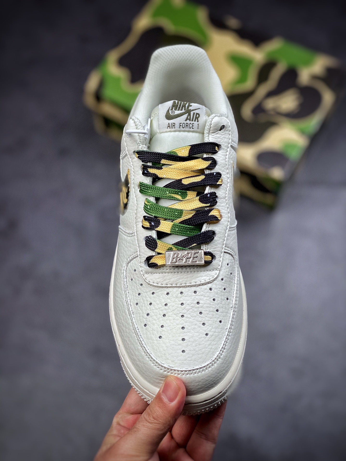 200 Bape x Nike Air Force 1 ’07 Low  ”迷彩配色” AA1365-118