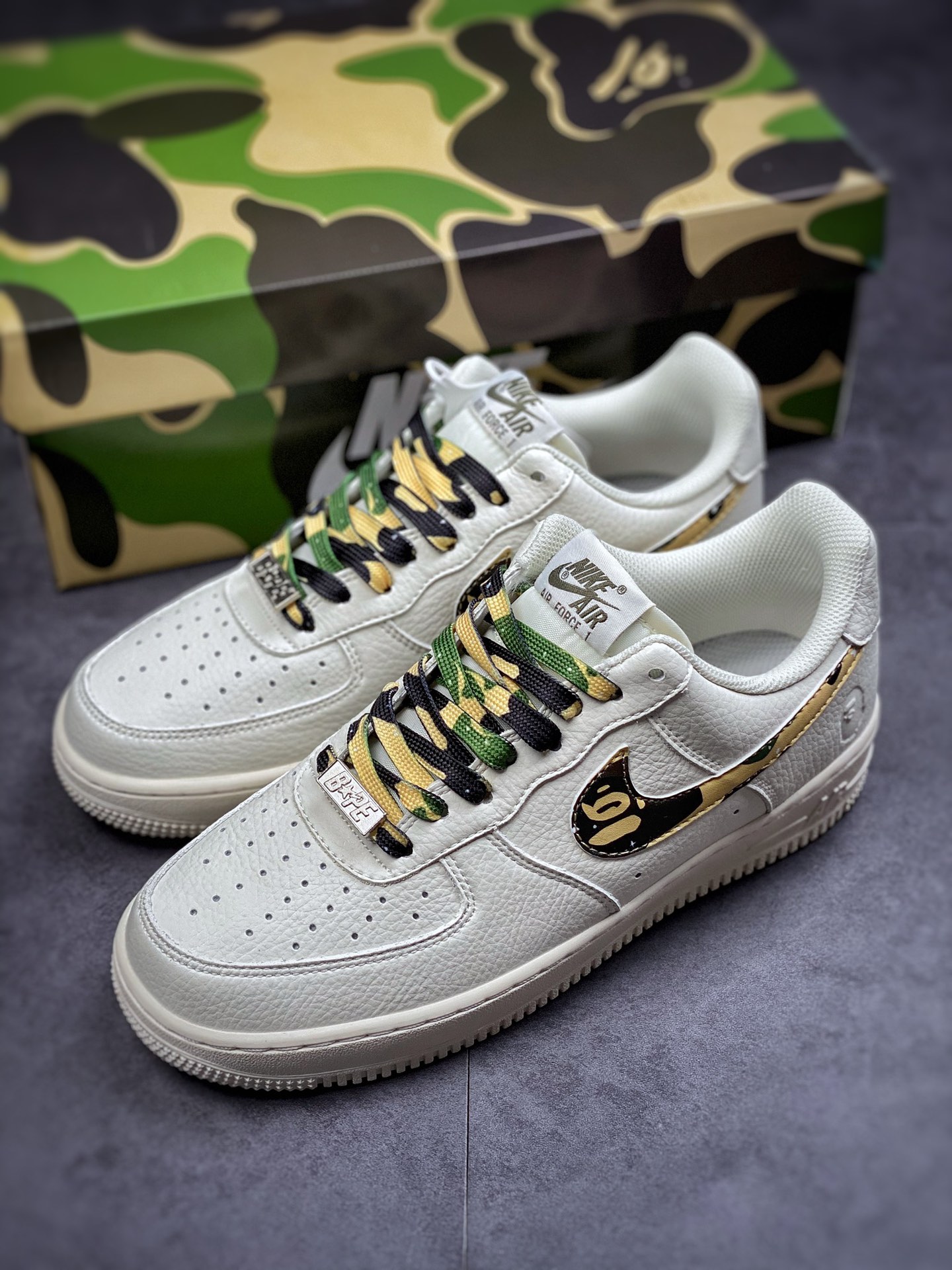 200 Bape x Nike Air Force 1 ’07 Low  ”迷彩配色” AA1365-118