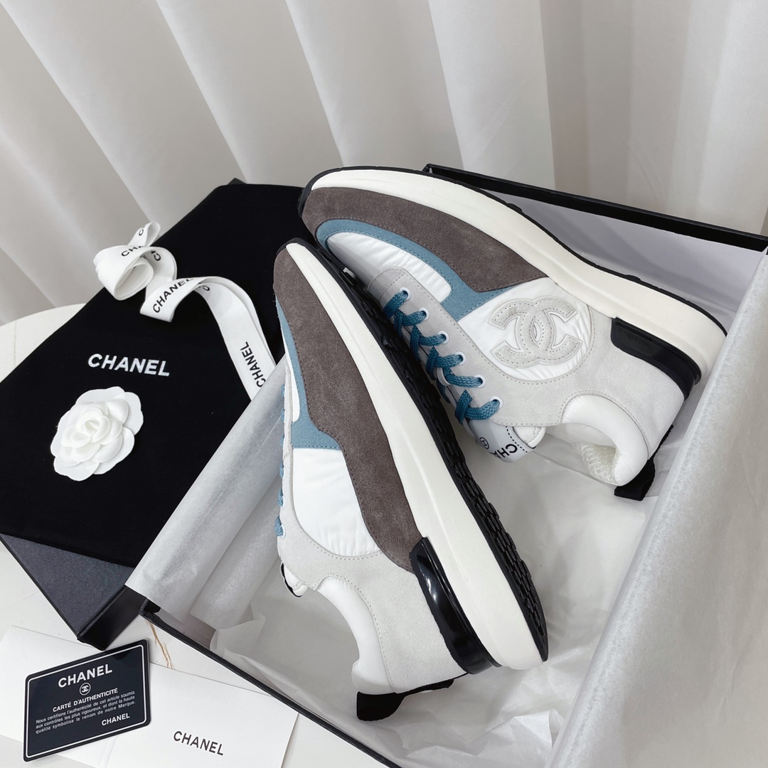.Chanel2022 principios de la primavera nuevo color clásico a juego zapatos de onda / entrenadores es