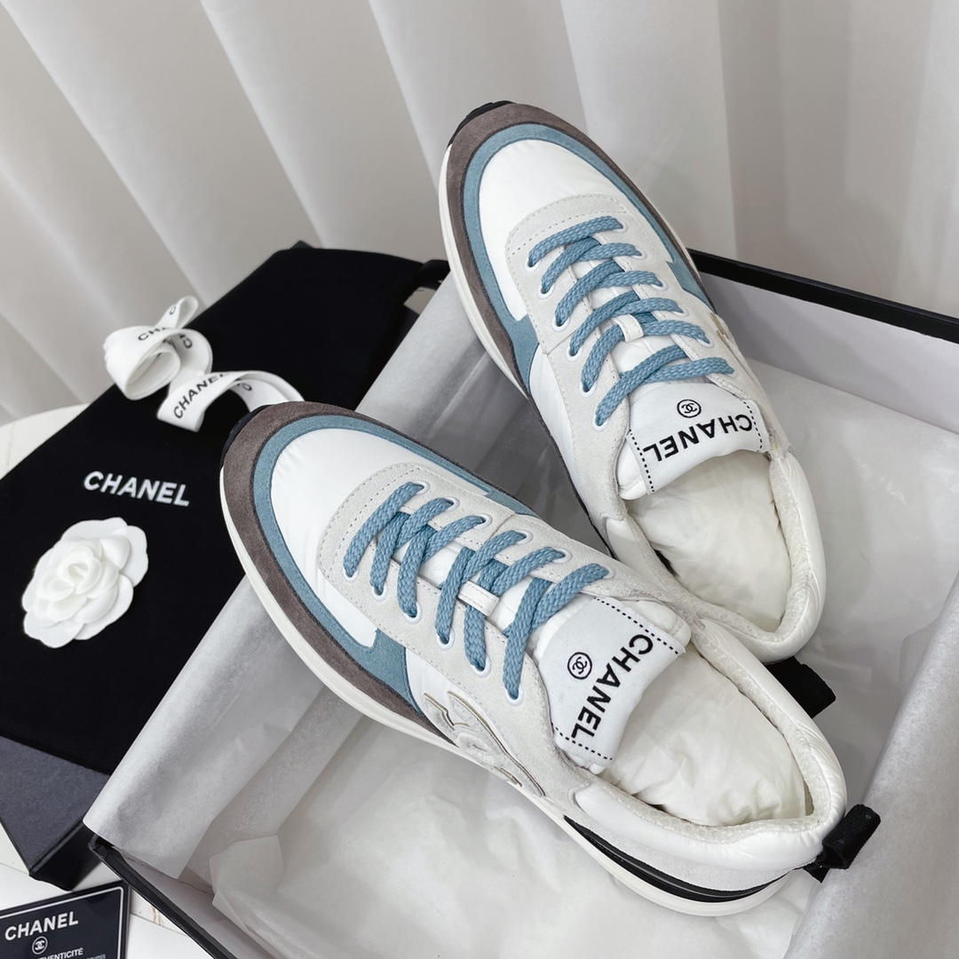 .Chanel2022 principios de la primavera nuevo color clásico a juego zapatos de onda / entrenadores es