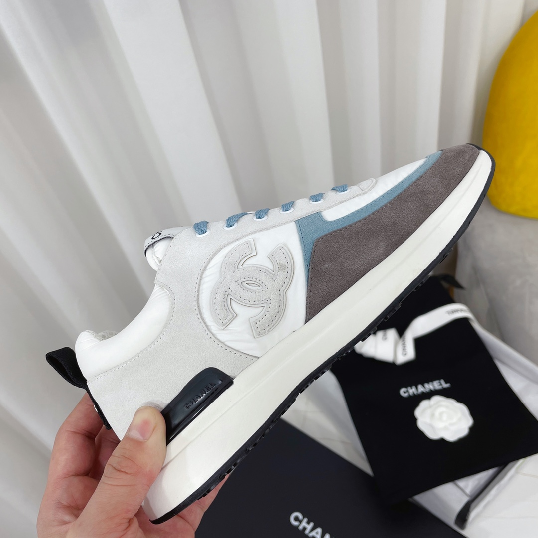 .Chanel2022 principios de la primavera nuevo color clásico a juego zapatos de onda / entrenadores es