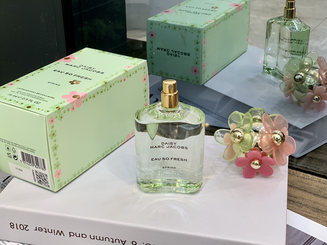 Marc Jacobs Daisy Eau So Fresh Spring Limited Edition 75ml 4 i1646047457 5851 4