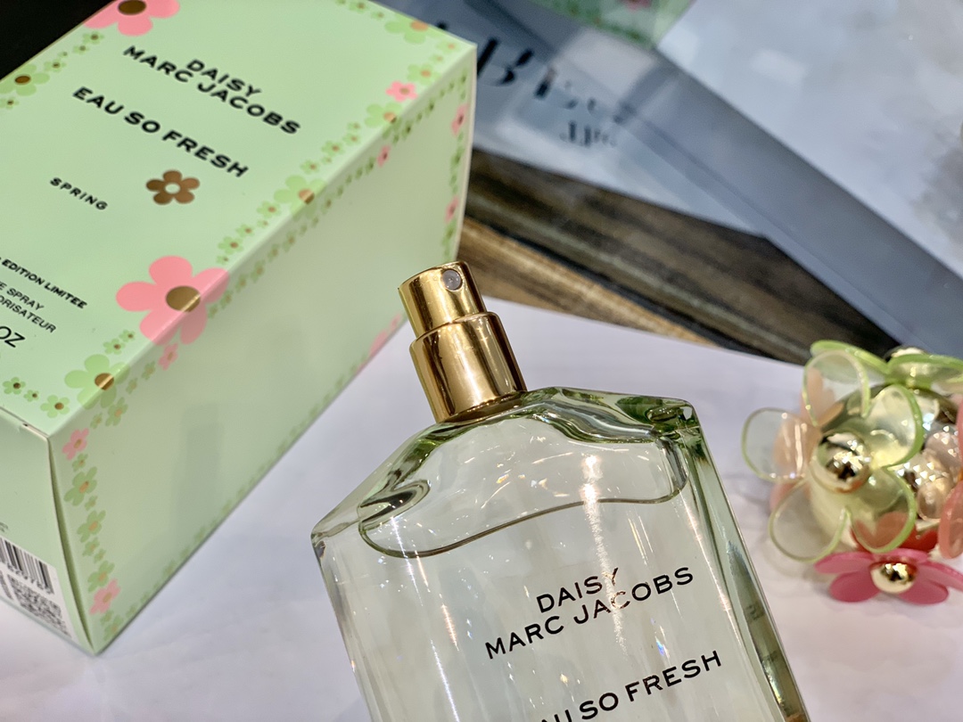 Marc Jacobs Daisy Eau So Fresh Spring Limited Edition 75ml 7 i1646047457 9552 5