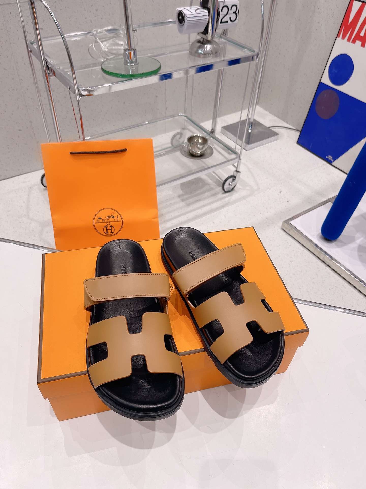 Hermès H家爱马士 2022春夏新款凉拖系列 一直都很火爆的二舅拖鞋- 凉鞋,随意各种搭配都很棒