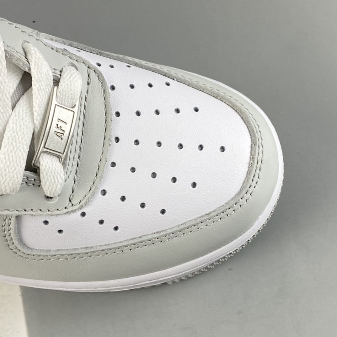 P240 NIKE Air Force 1’07 Low 灰白配色 空军一号低帮休闲板鞋 AA6902-201