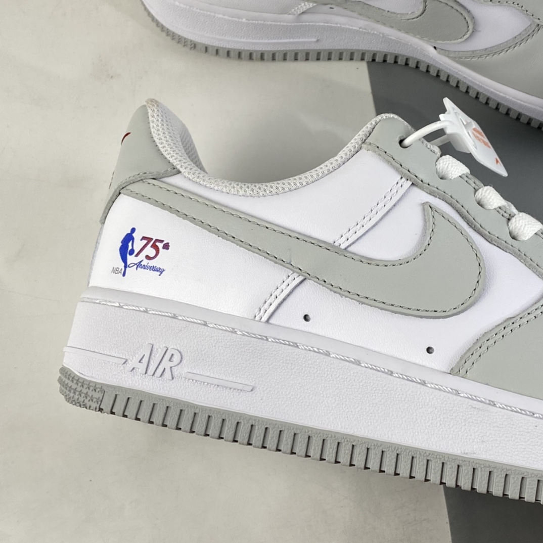 P240 NIKE Air Force 1’07 Low 灰白配色 空军一号低帮休闲板鞋 AA6902-201