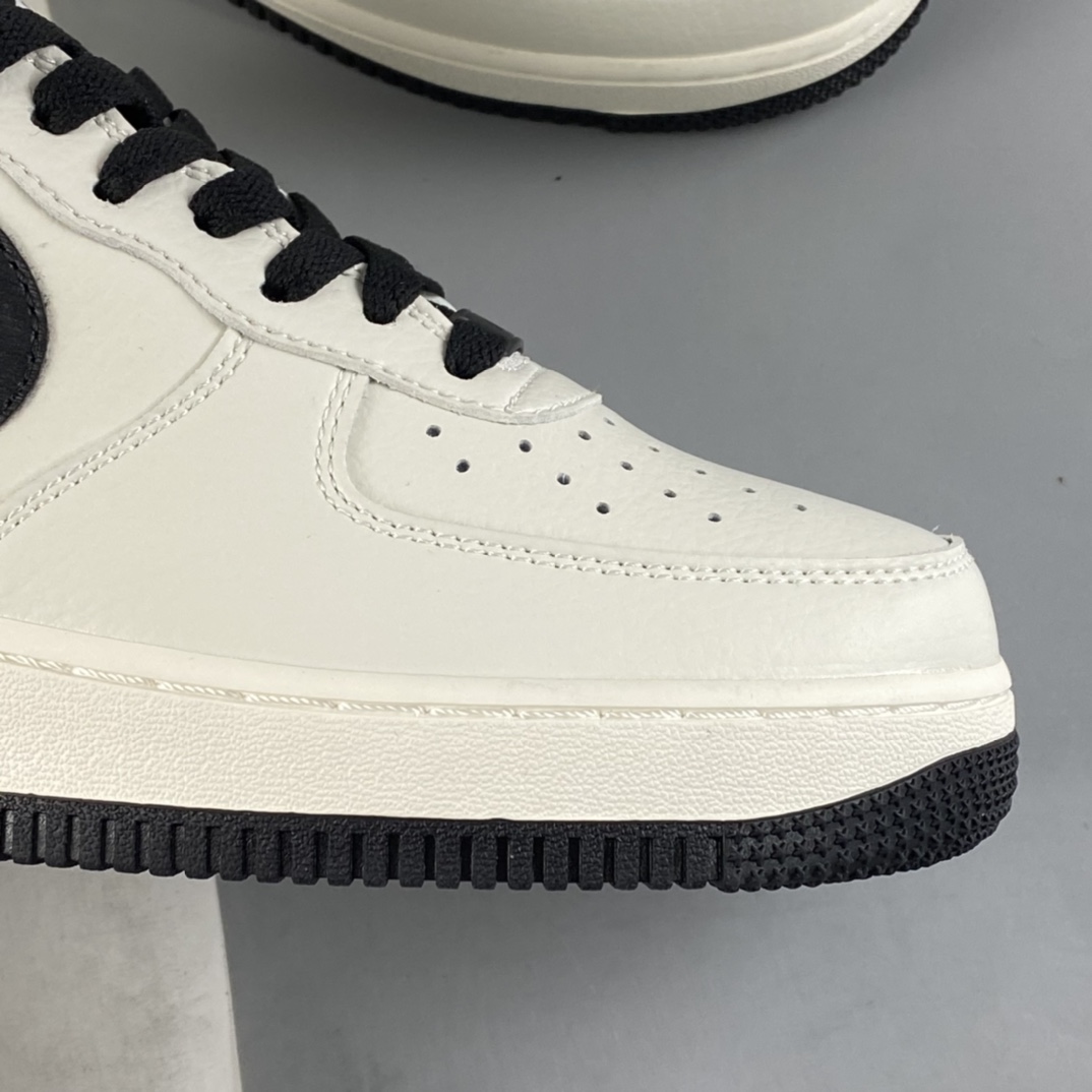 P240 NIKE Air Force 1’07 Low 米黑配色 空军一号低帮休闲板鞋 MK9636-125
