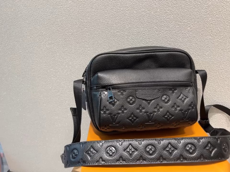 Yupoo Gucci Bags Watches Nike Clothing Jordan Yeezy Balenciaga Shoes
