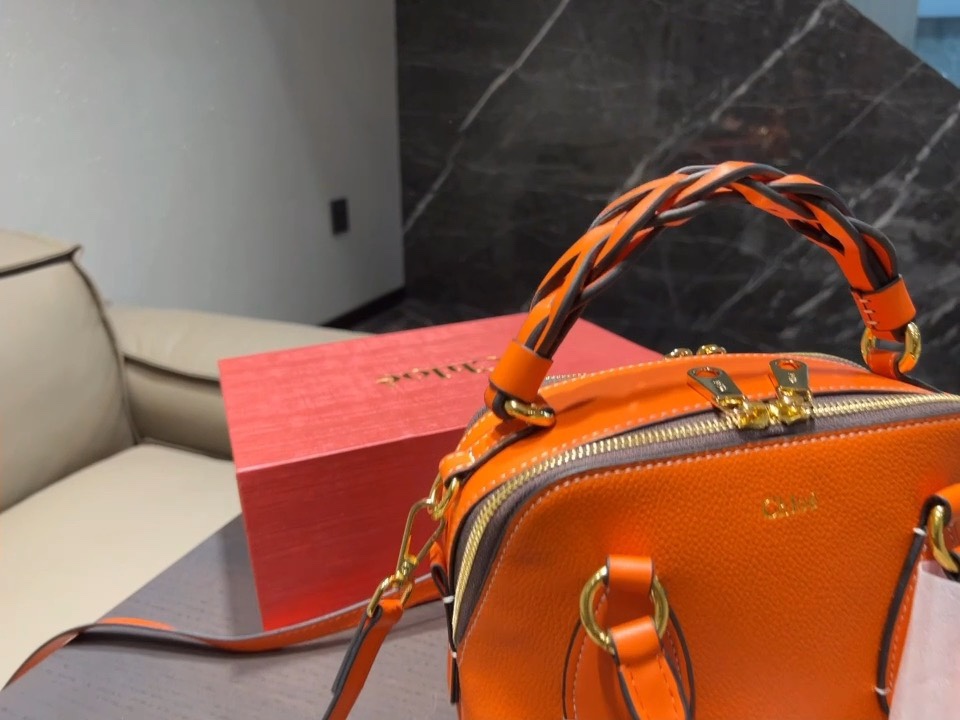 Yupoo Gucci Bags Watches Nike Clothing Jordan Yeezy Balenciaga Shoes
