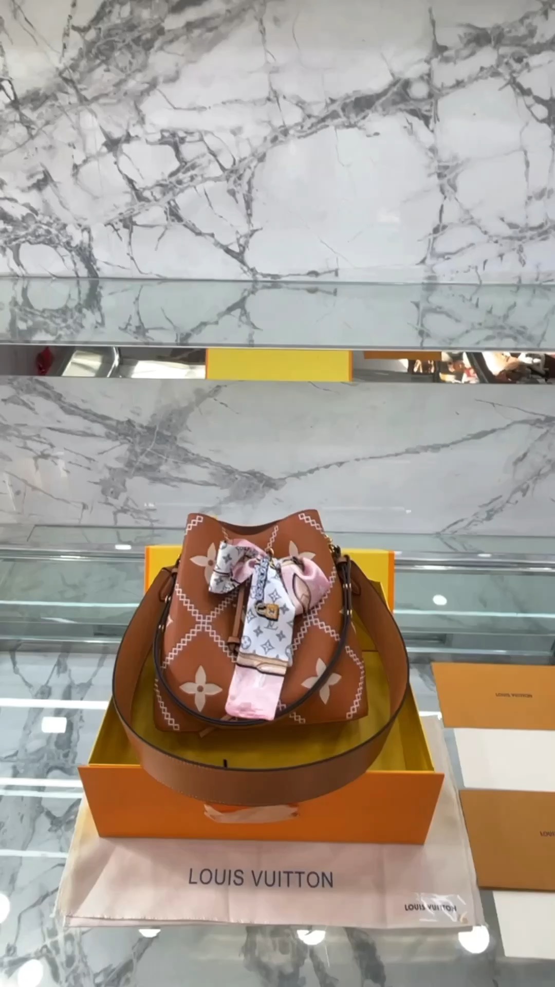 Yupoo Gucci Bags Watches Nike Clothing Jordan Yeezy Balenciaga Shoes
