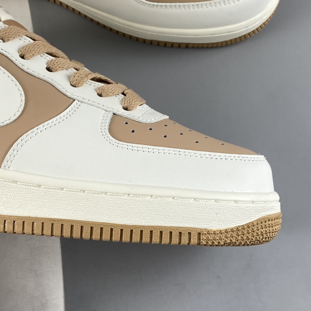 P240 NIKE Air Force 1’07 Low 奶油浅咖 空军一号低帮休闲板鞋 PQ3369-281