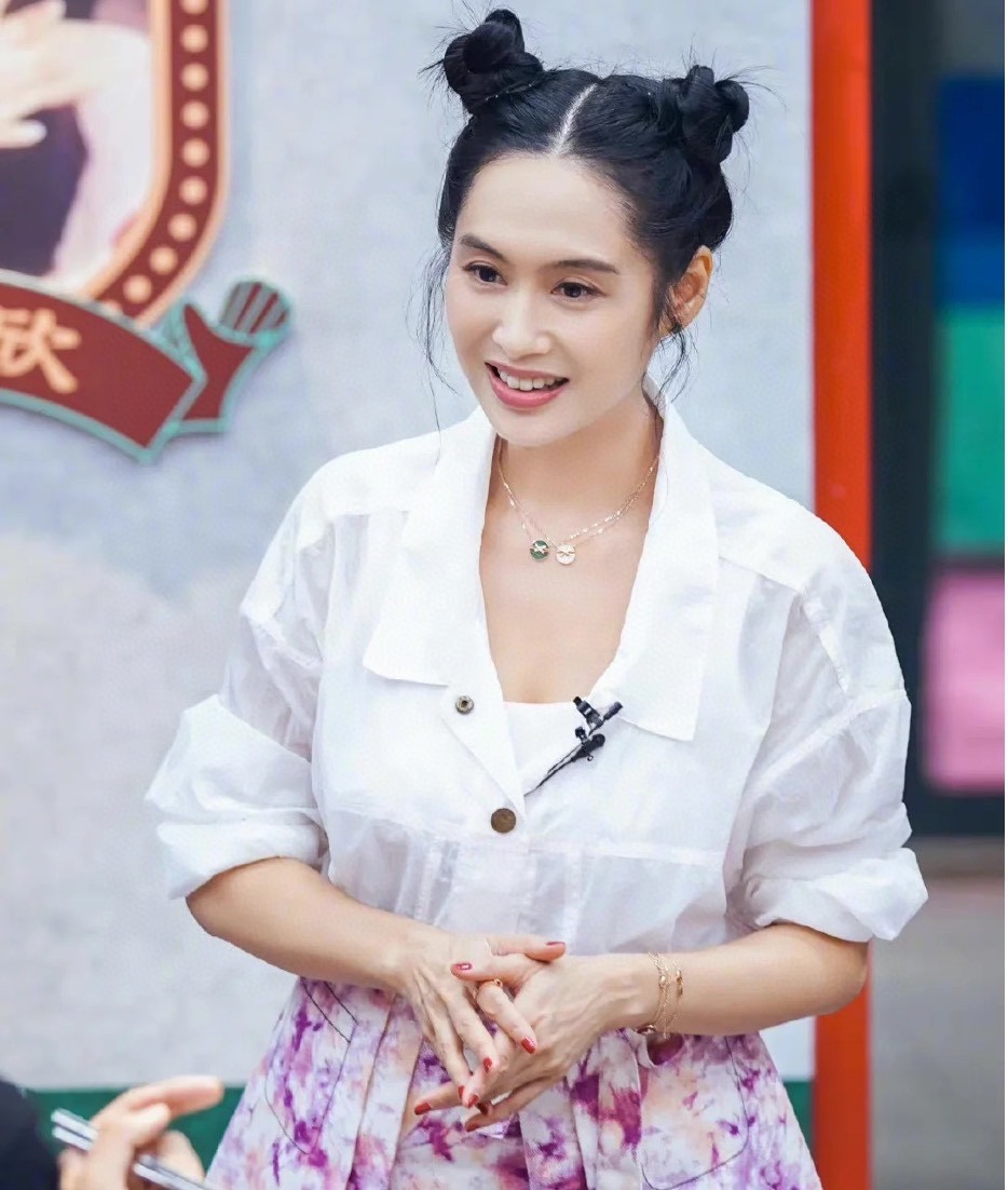 NO:720993,Gift selection for Goddess Day UD# round edge diamond gemstone necklace, natural fritillary imported zircon hand-inlaid, thick plated 18k gold, same style as Zhu Yin Zixia Fairy, necklace, gold, Cardia high-end jewelry19860909女神节礼物甄选 UD#圆缘镶钻宝石项链 天然贝母进口锆石手工镶嵌 厚镀18k黄金 朱茵紫霞仙子同款,,necklace,gold,卡迪亚高端饰品,Jewelry